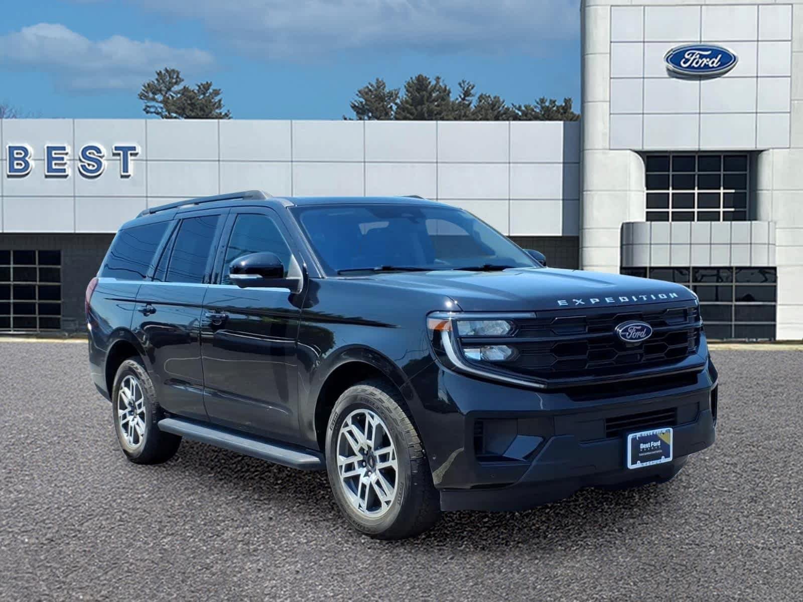Used 2025 Ford Expedition Active AWD/4WD image 10