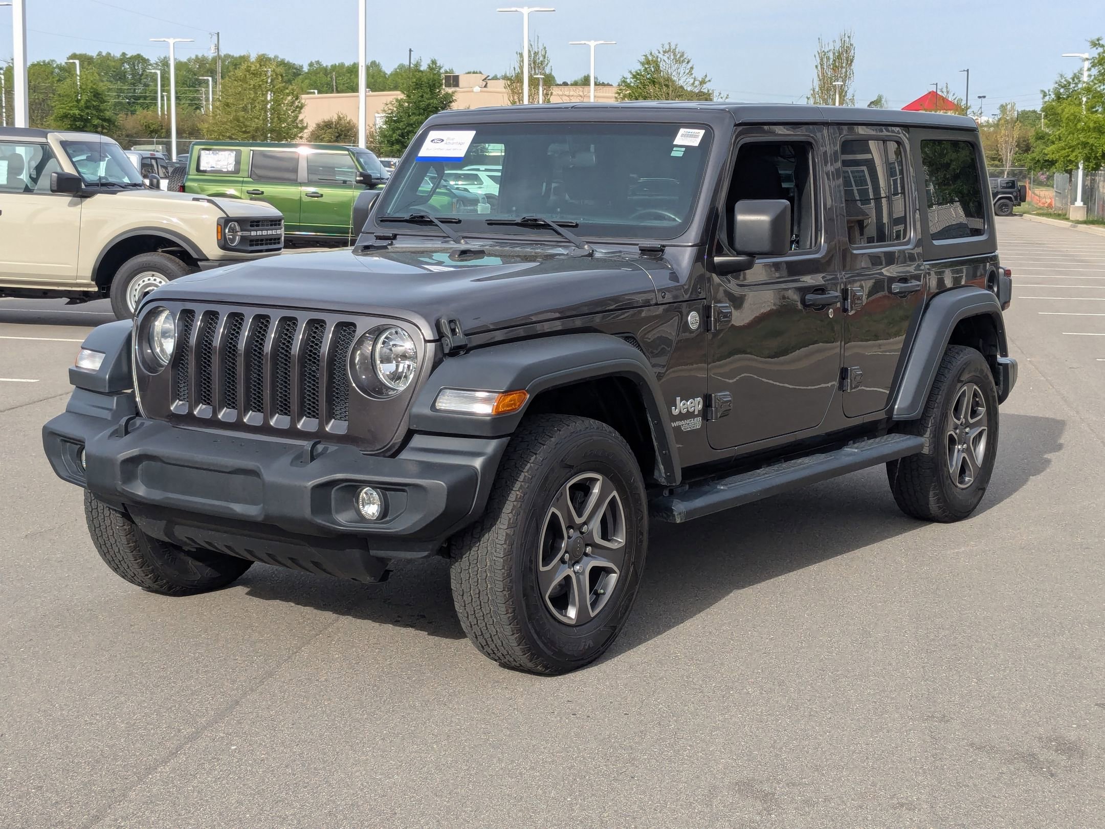 Used 2018 Jeep Wrangler Unlimited Sport S image 8