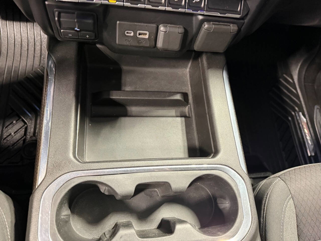 Used 2021 Chevrolet Silverado 1500 LT Trail Boss image 16