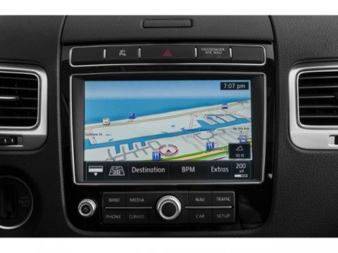 Used 2015 Volkswagen Touareg Lux image 20