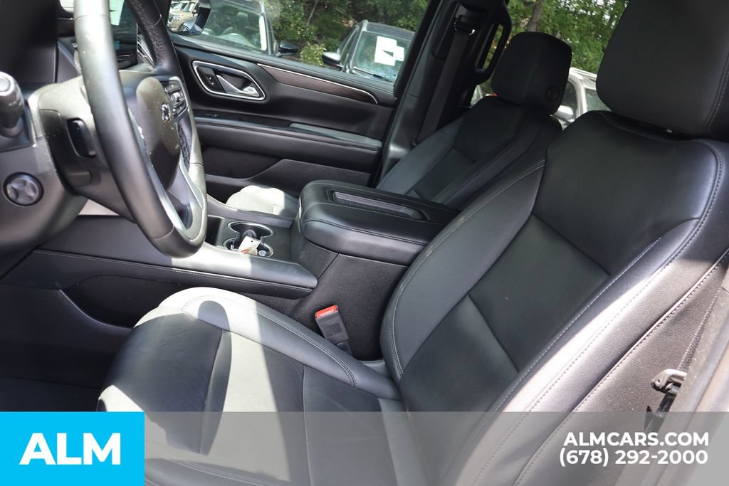Used 2023 Chevrolet Tahoe Z71 w/ Luxury Package AWD/4WD image 12