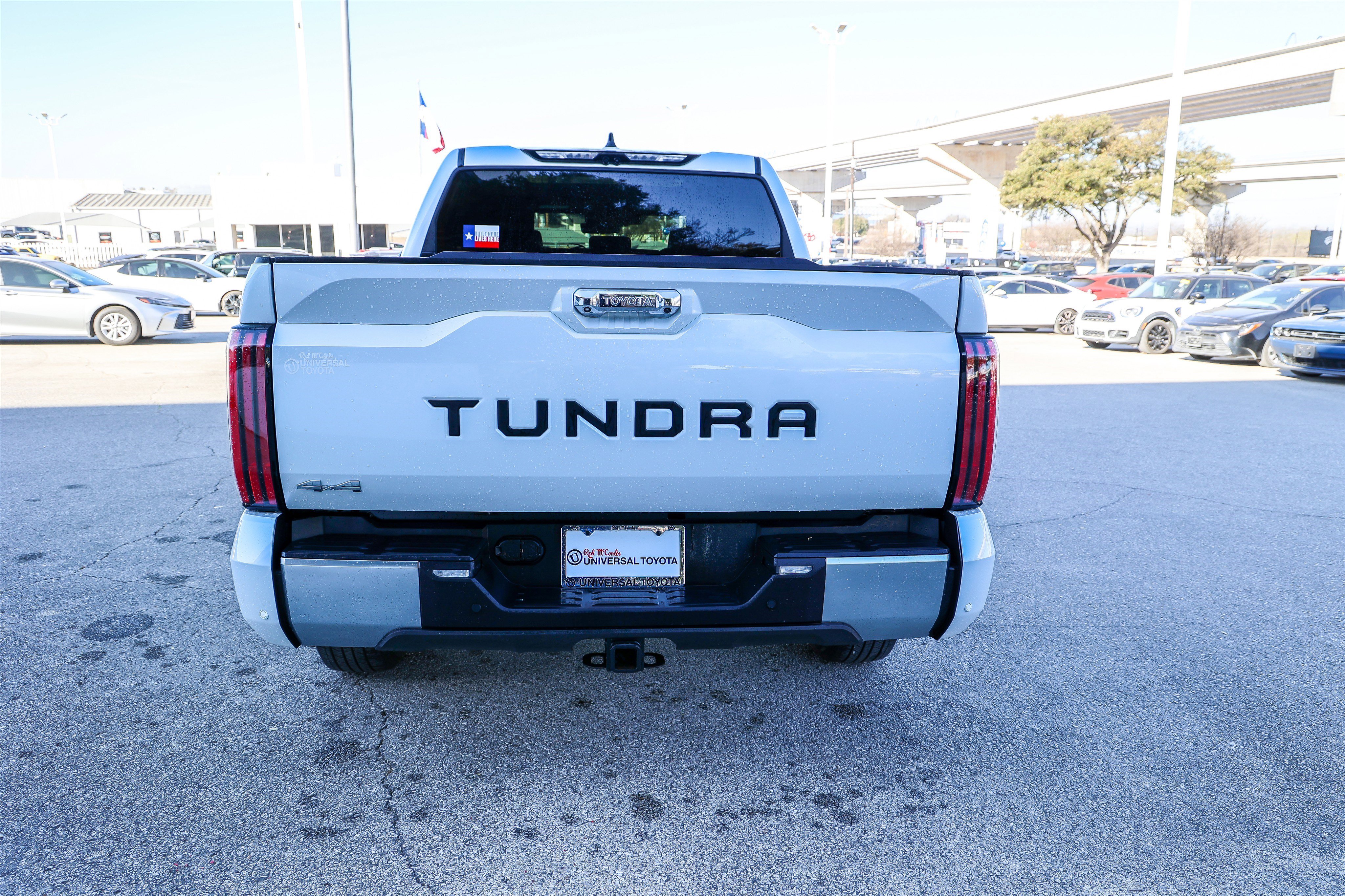Used 2025 Toyota Tundra Limited image 8