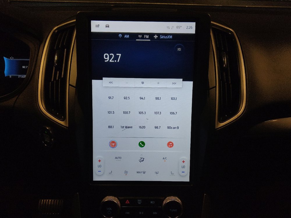 Used 2024 Ford Edge SEL image 25