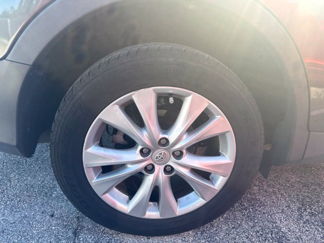 Used 2015 Toyota RAV4 Limited w/ Technology Package FWD image 10