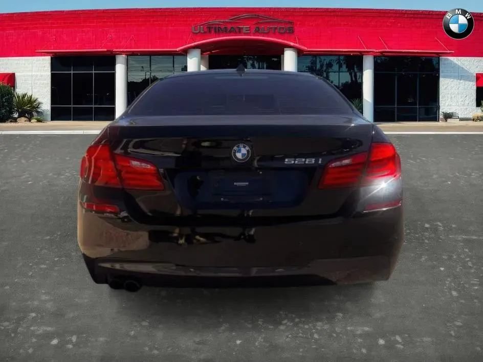 Used 2013 BMW 528i Sedan RWD image 10