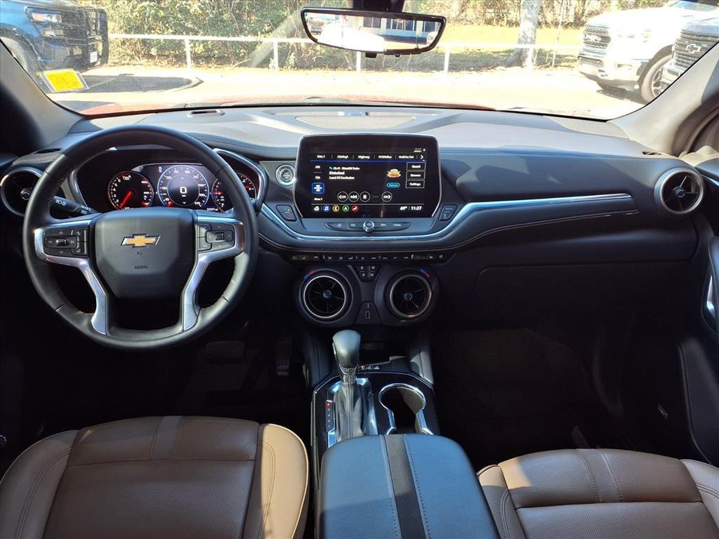 Used 2023 Chevrolet Blazer Premier w/ Driver Confidence II Package image 3