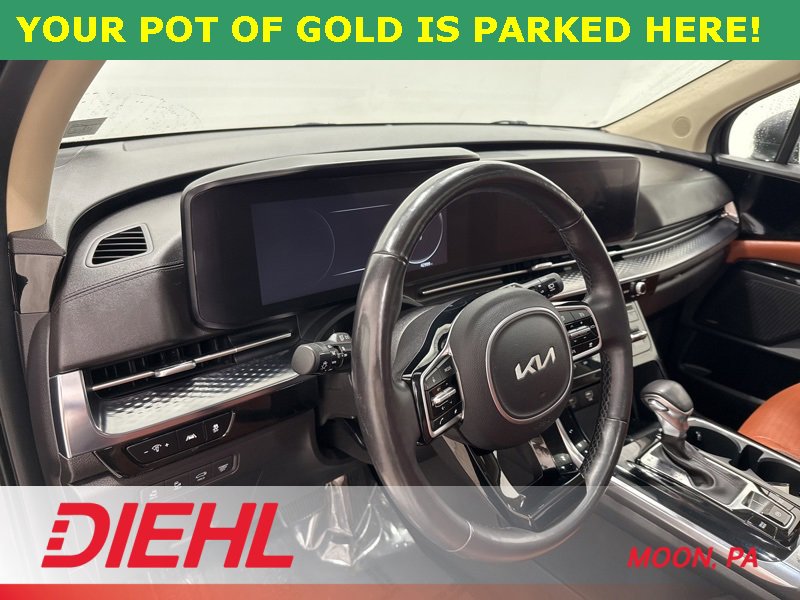 Used 2024 Kia Carnival SX Prestige image 26