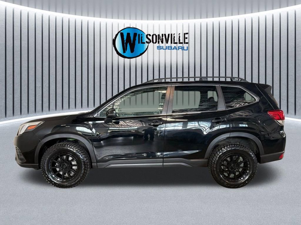 Used 2022 Subaru Forester Limited image 16