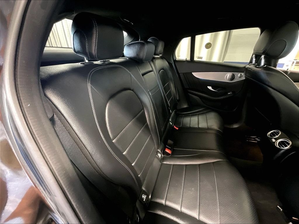 Used 2019 Mercedes-Benz GLC 300 4MATIC Coupe image 16