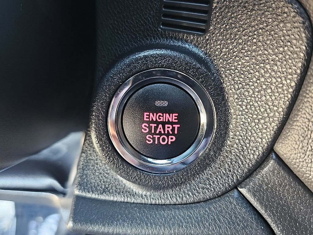 Certified 2025 Subaru Outback Wilderness image 30