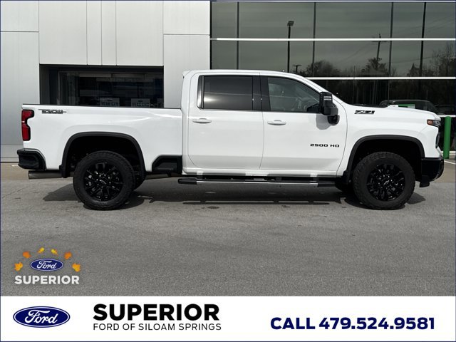 Used 2025 Chevrolet Silverado 2500 LTZ w/ LTZ Plus Package image 2