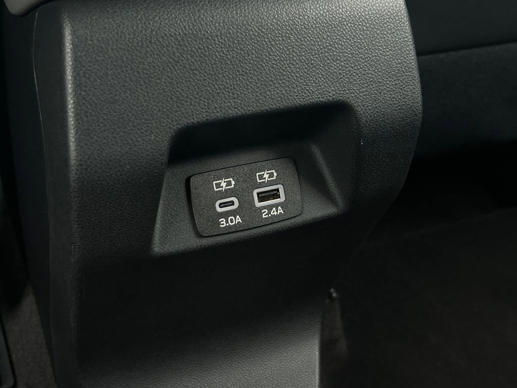 Certified 2025 Subaru Crosstrek 2.5i Limited w/ Crosstrek Mirror Package image 20