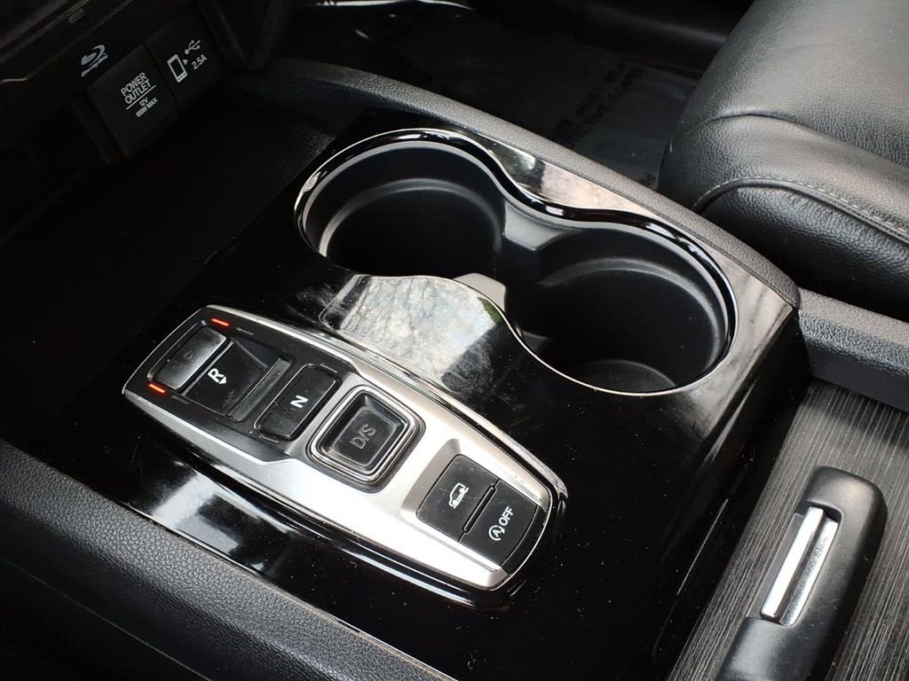 Used 2019 Honda Pilot Touring image 15