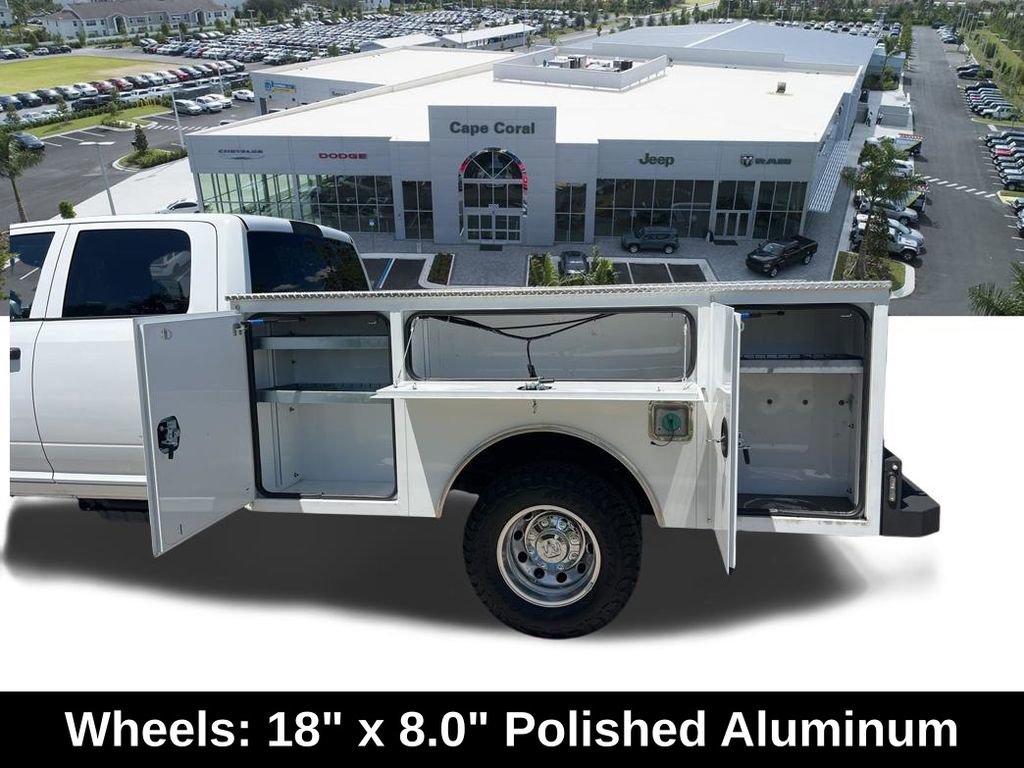 Used 2025 RAM 3500 Tradesman w/ Chrome Appearance Group image 23