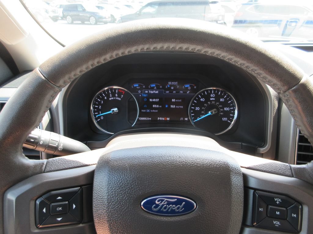 Used 2020 Ford Expedition Max XLT w/ Equipment Group 202A AWD/4WD image 31