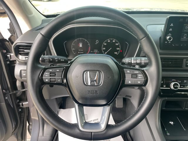 Used 2025 Honda Pilot EX-L image 25