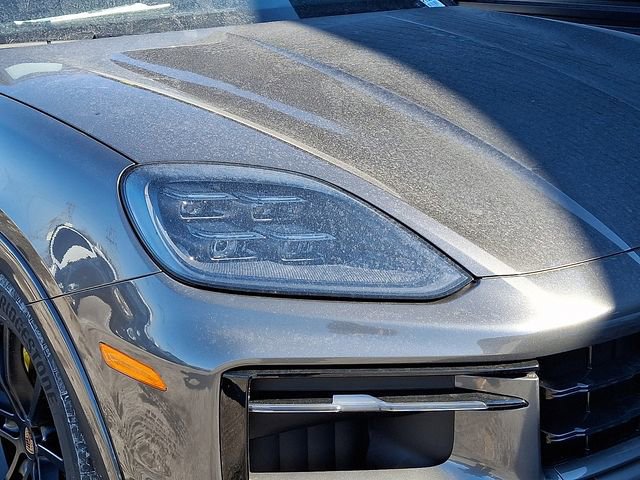 New 2026 Porsche Cayenne GTS image 11