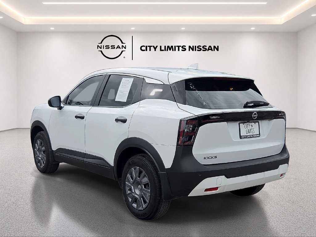 Used 2025 Nissan Kicks S FWD image 4