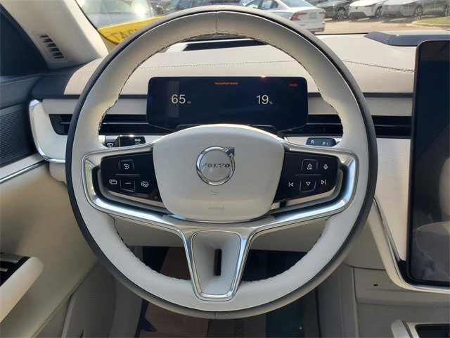 New 2025 Volvo EX90 Plus image 26