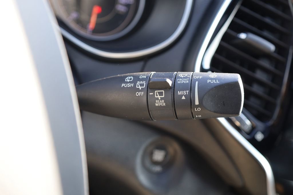 Used 2020 Jeep Cherokee High Altitude image 19