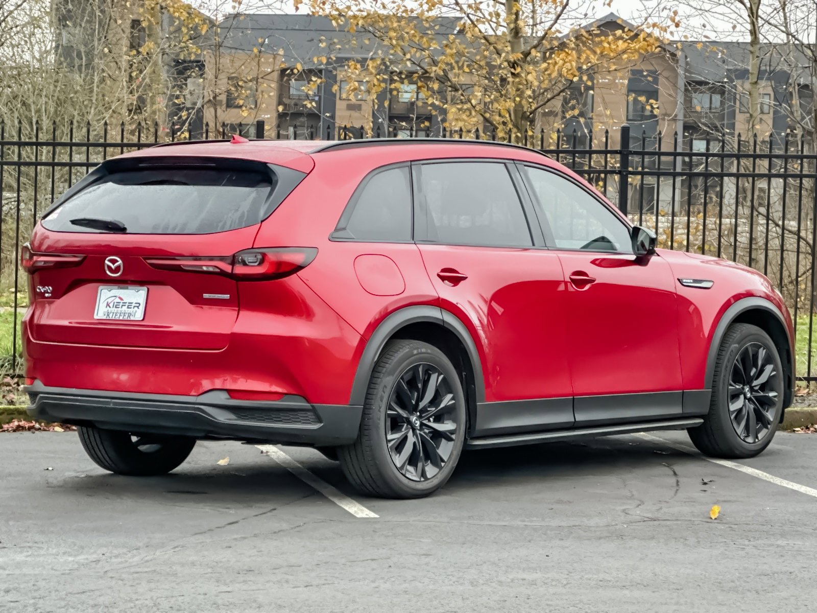 Certified 2025 MAZDA CX-90 Plug-In Hybrid w/Premium Sport image 4