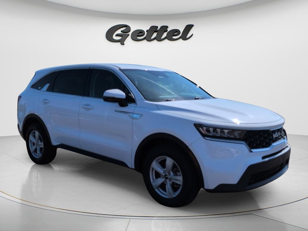 Used 2022 Kia Sorento LX FWD image 3