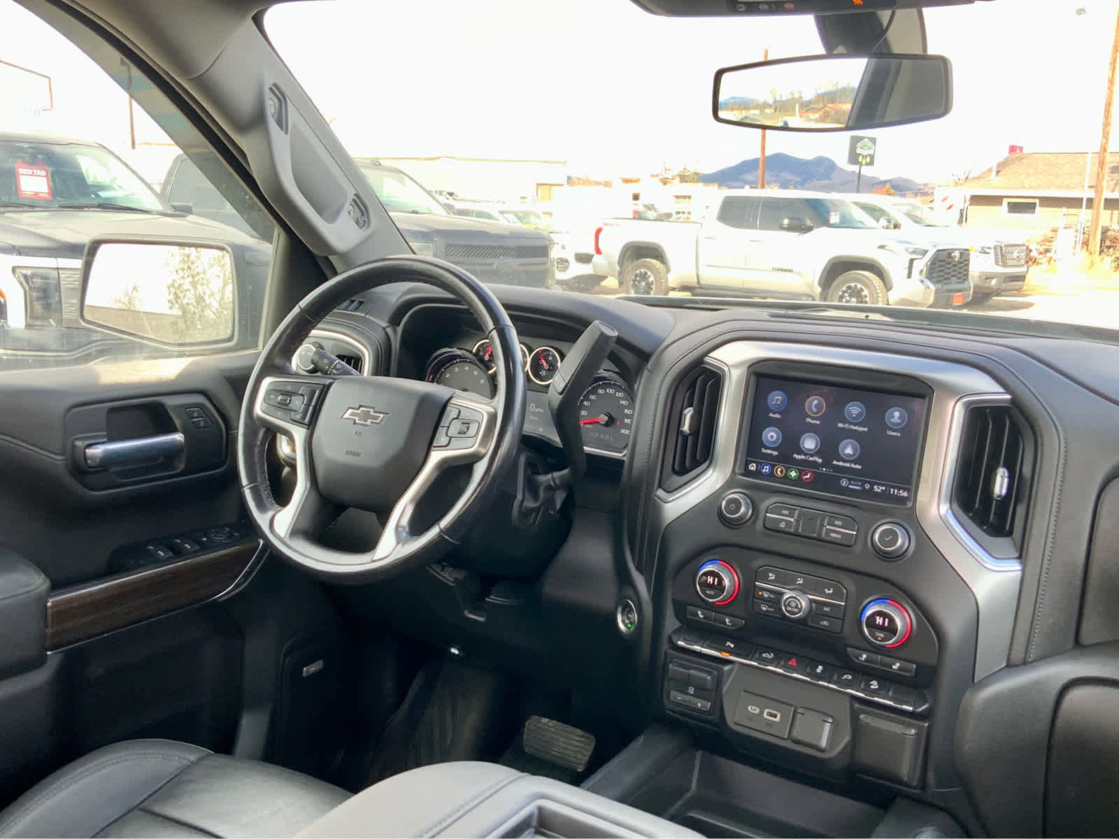 Used 2022 Chevrolet Silverado 1500 LT Trail Boss w/ LT Trail Boss Premium Package image 36