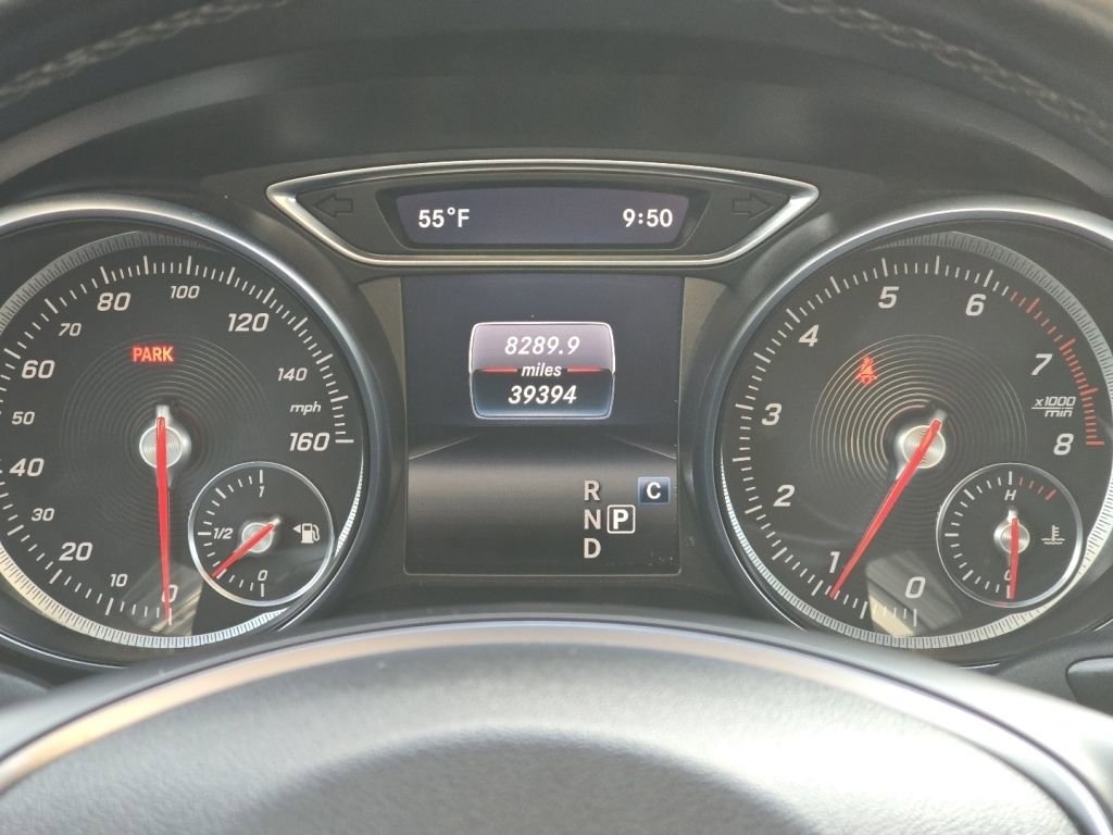 Used 2019 Mercedes-Benz CLA 250 4MATIC w/ Premium Package image 28