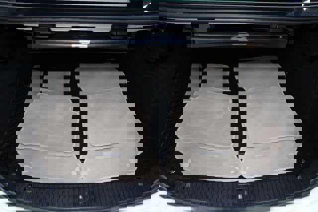 Used 2016 Mercedes-Benz E 350 4MATIC image 23