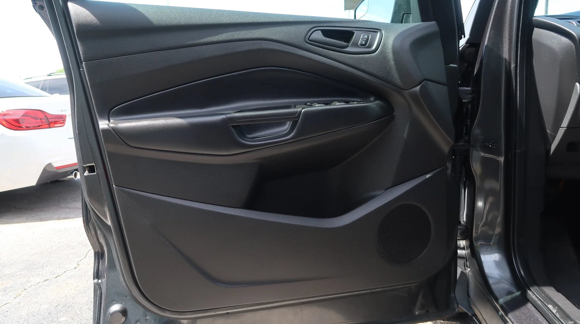 Used 2019 Ford Escape S FWD image 38
