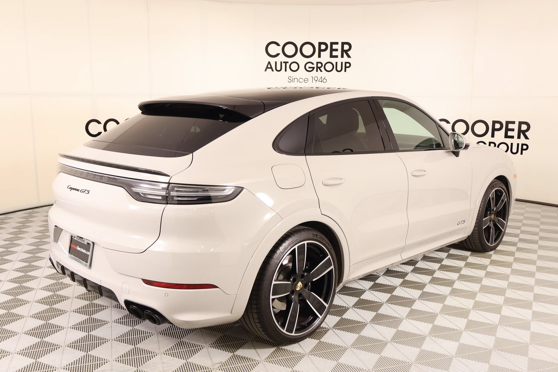 Used 2023 Porsche Cayenne GTS AWD/4WD image 22