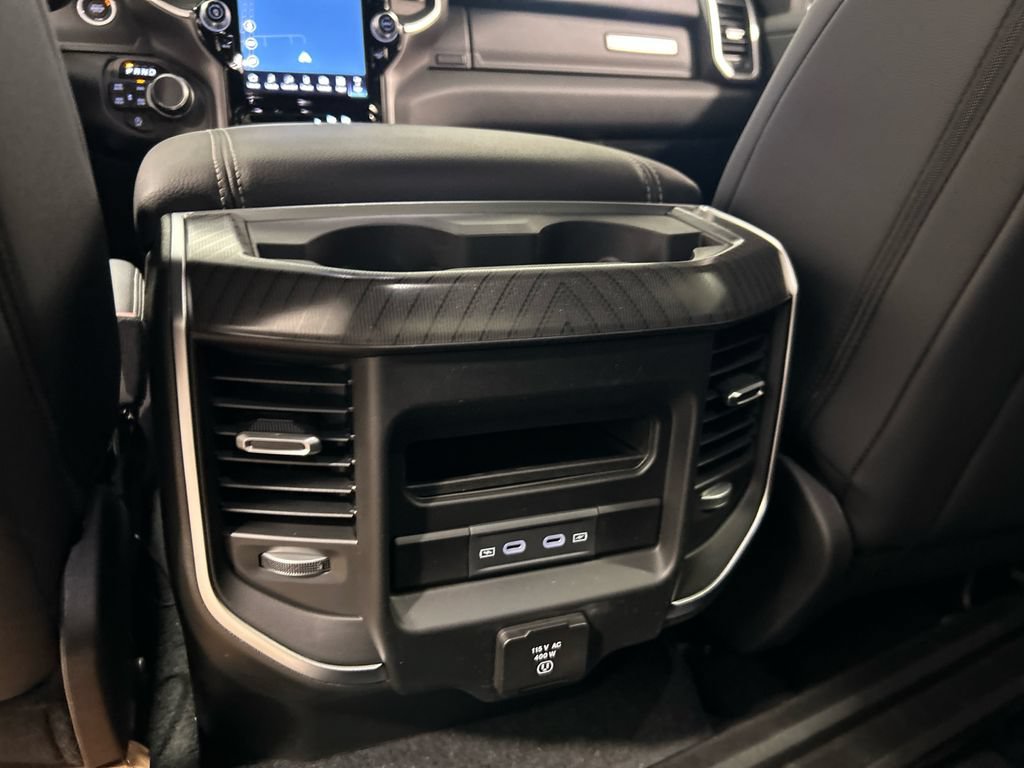 New 2026 RAM 1500 Big Horn AWD/4WD image 30