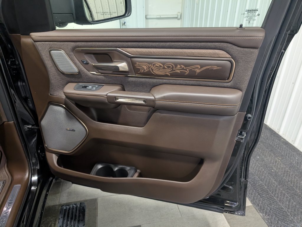 Used 2026 RAM 1500 Limited AWD/4WD image 31