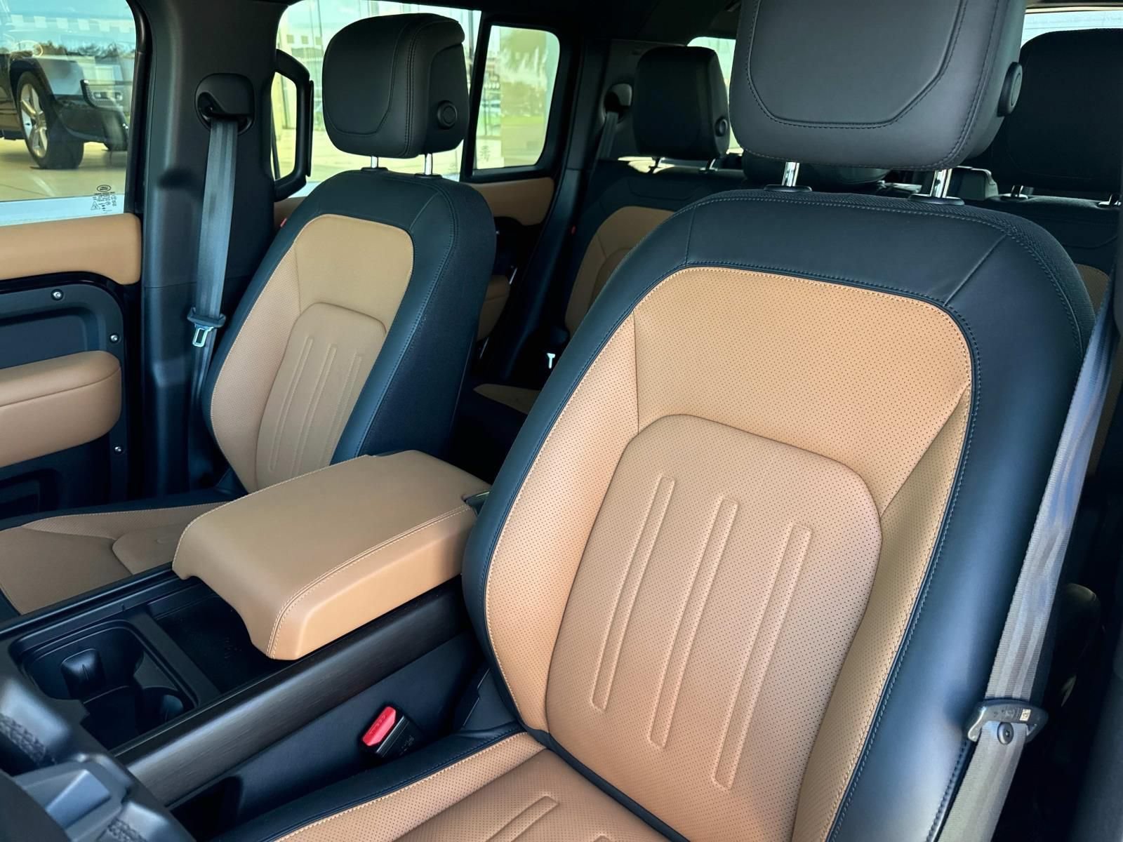 New 2024 Land Rover Defender 130 X AWD/4WD image 9