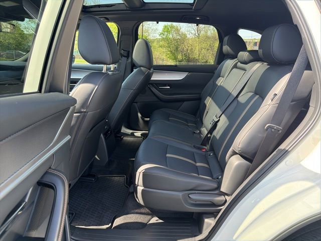 Used 2025 MAZDA CX-70 Plug-In Hybrid w/ Premium Plus image 16