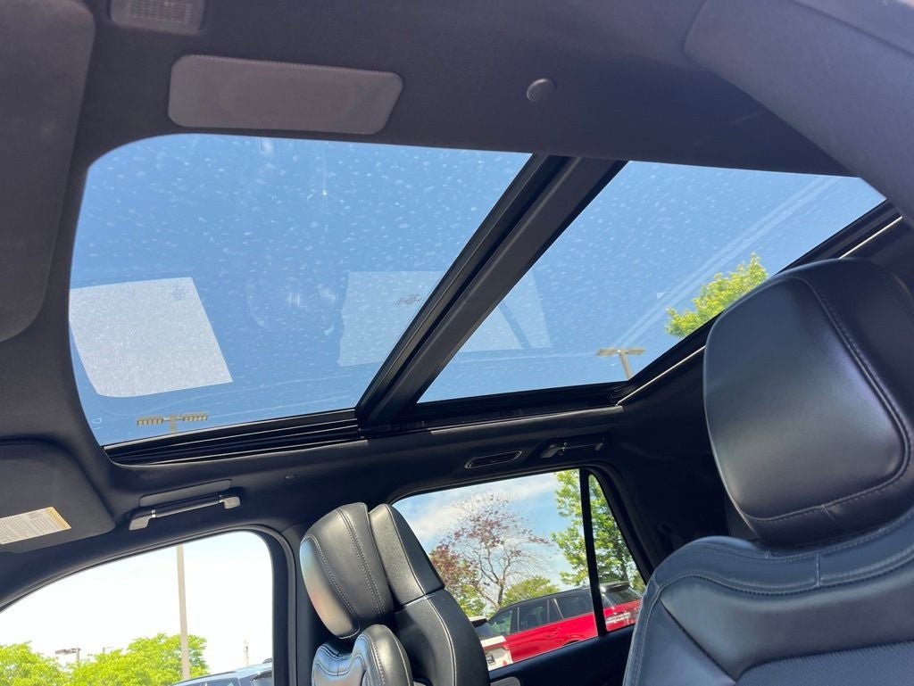 Used 2022 Lincoln Navigator L Reserve AWD/4WD image 40
