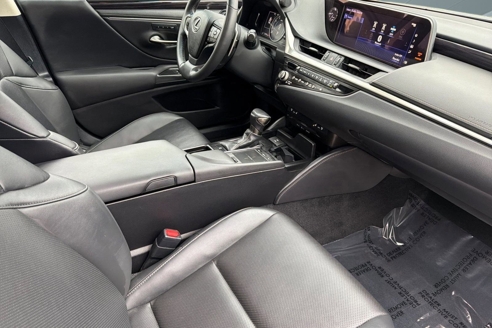 Used 2021 Lexus ES 350 w/ Premium Package image 32