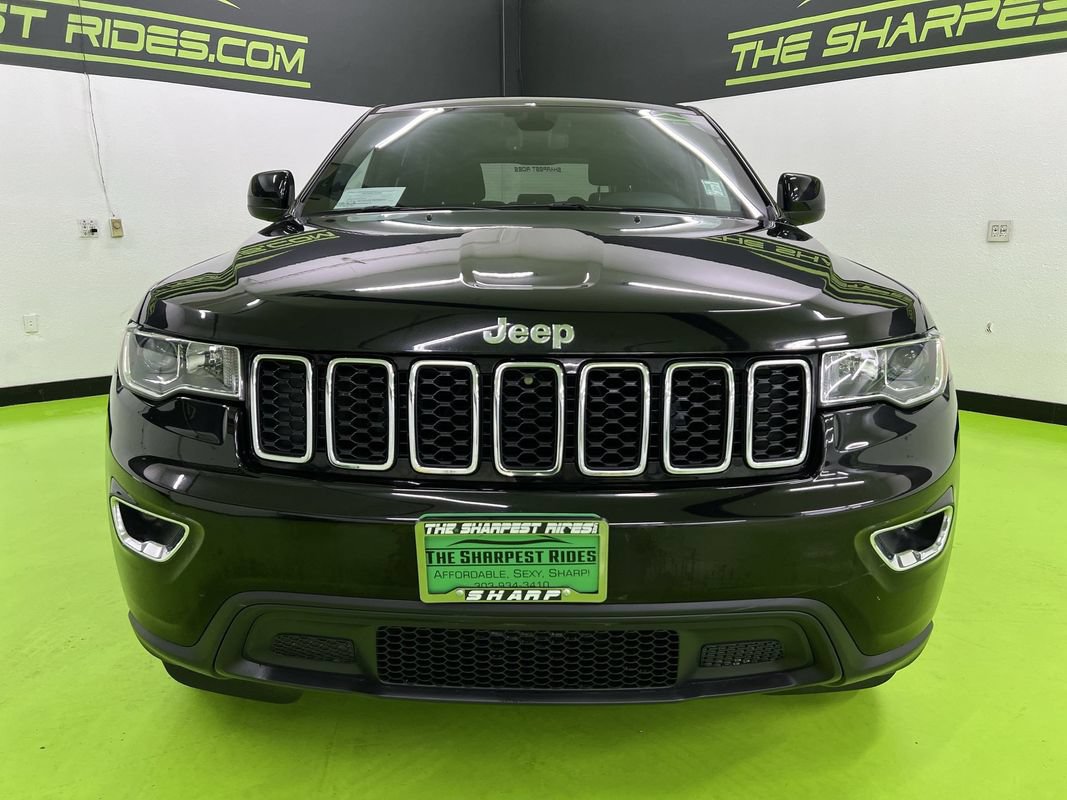 Used 2022 Jeep Grand Cherokee Laredo E AWD/4WD image 3