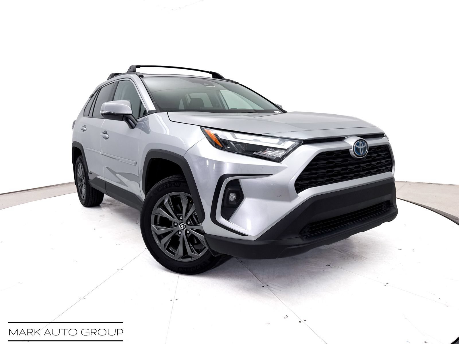 Used 2023 Toyota RAV4 XLE Premium AWD/4WD image 1
