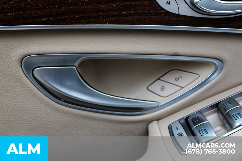 Used 2021 Mercedes-Benz C 300 4MATIC Sedan image 37