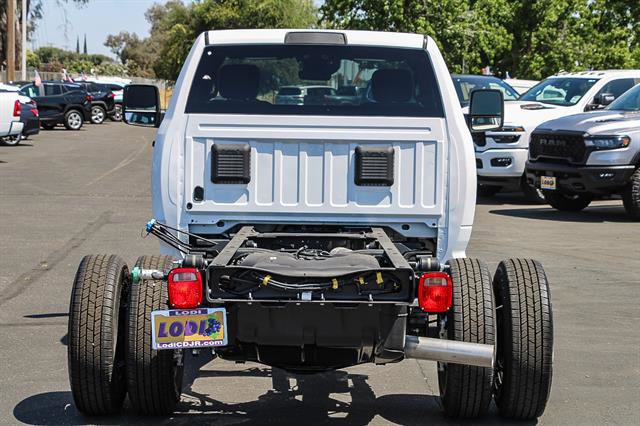 New 2025 RAM 3500 Tradesman image 3