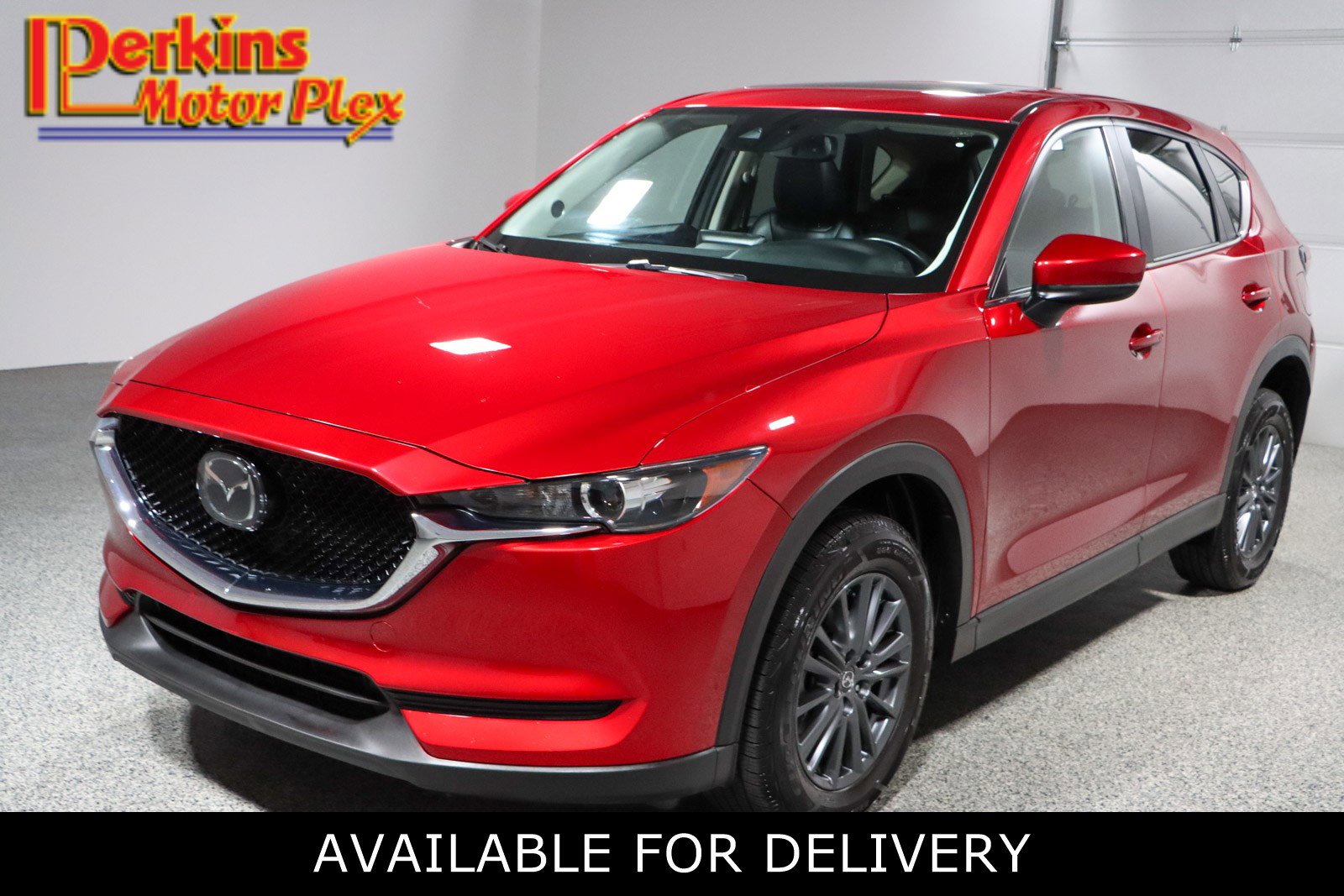 Used 2019 MAZDA CX-5 Touring image 1
