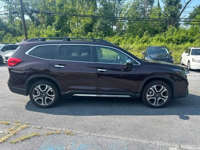 Used 2023 Subaru Ascent Touring AWD/4WD image 2
