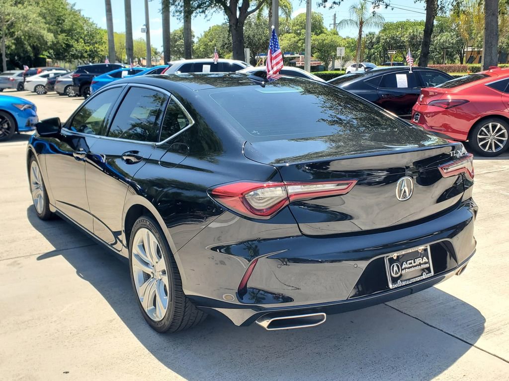 Used 2023 Acura TLX w/ Technology Package FWD image 5