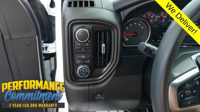 Used 2022 Chevrolet Silverado 2500 Custom w/ Custom Value Package AWD/4WD image 16