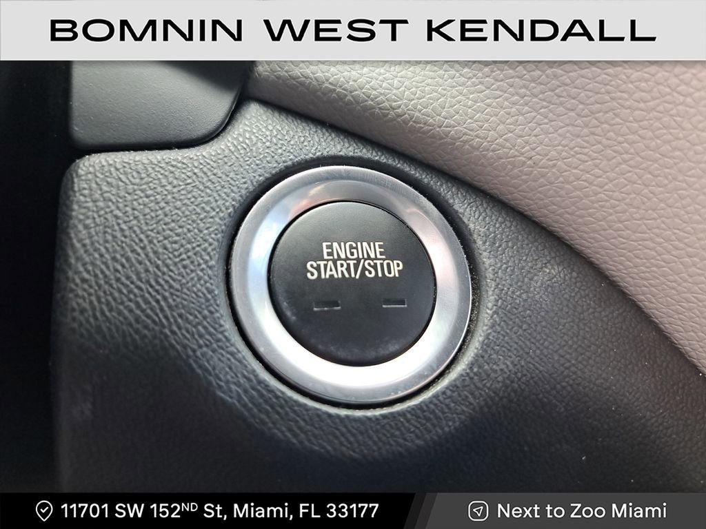 Used 2020 Chevrolet Equinox LT image 23