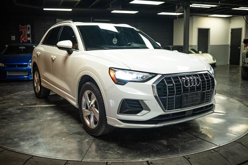 Used 2020 Audi Q3 2.0T Premium AWD/4WD image 5
