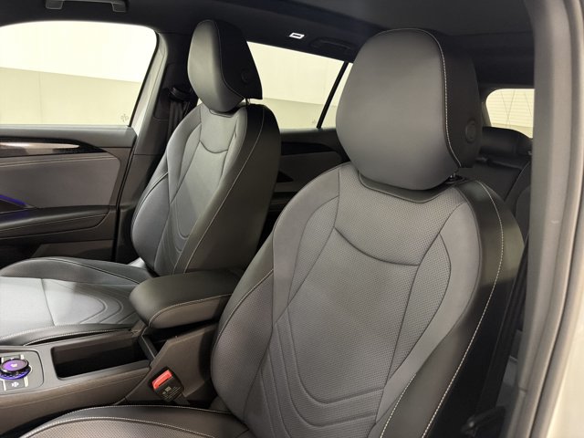 New 2026 Volkswagen Tiguan SE R-Line AWD/4WD image 14