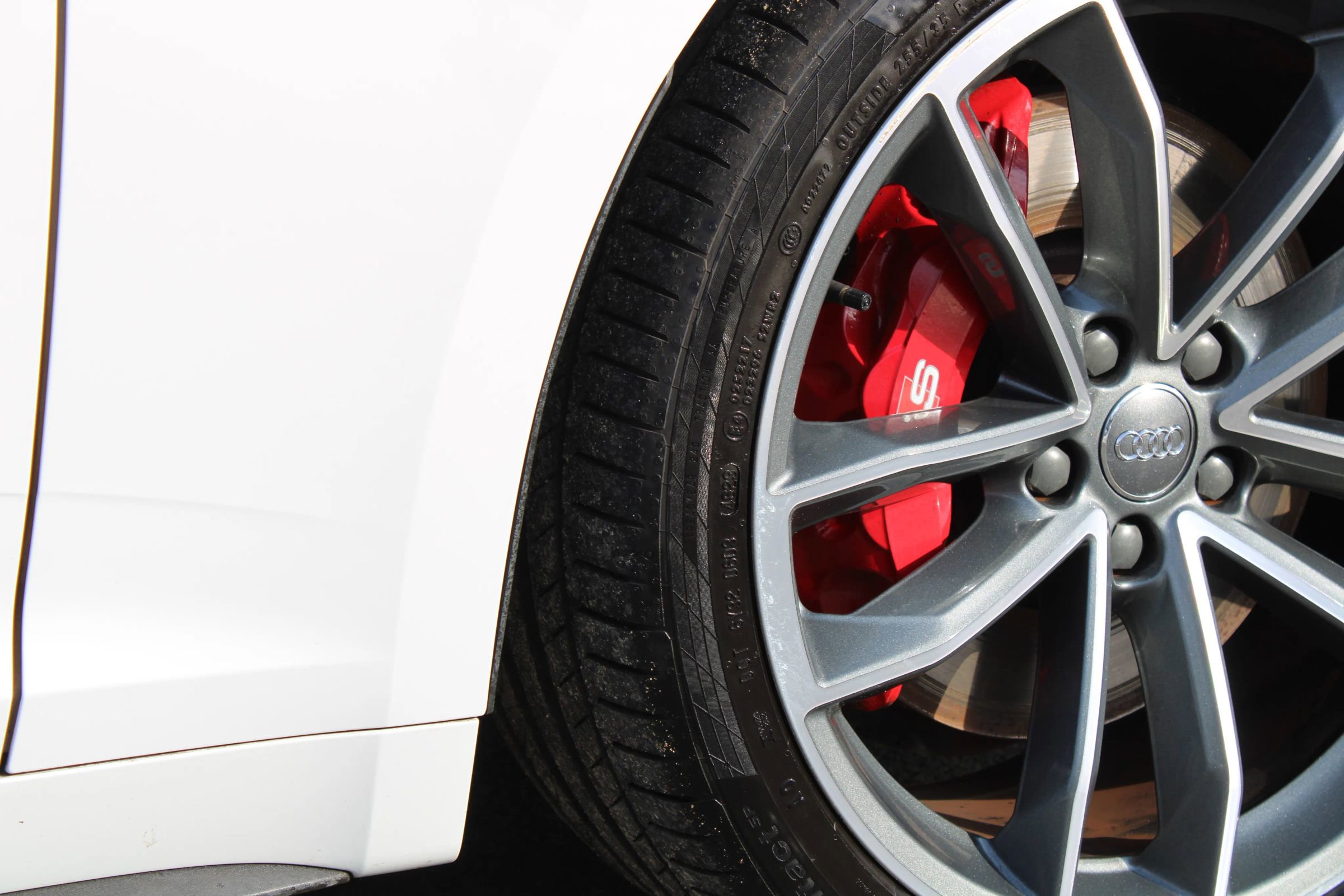 Used 2018 Audi S5 Premium Plus w/ Navigation Package AWD/4WD image 30