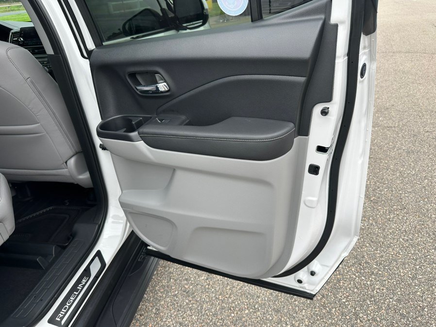 Used 2025 Honda Ridgeline RTL image 20